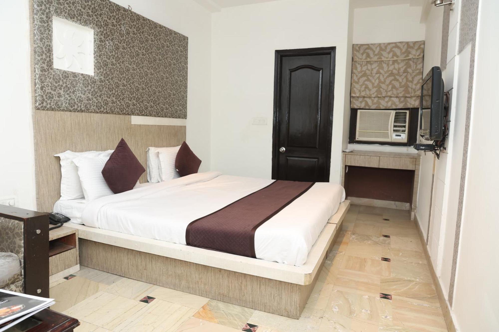 Hotel Panna Paradise Agra  Eksteriør billede