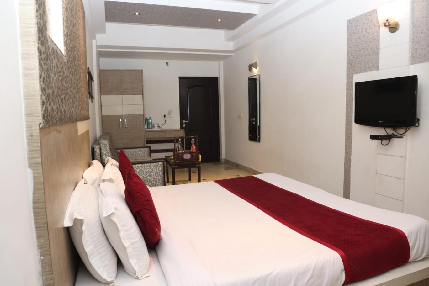 Hotel Panna Paradise Agra  Eksteriør billede