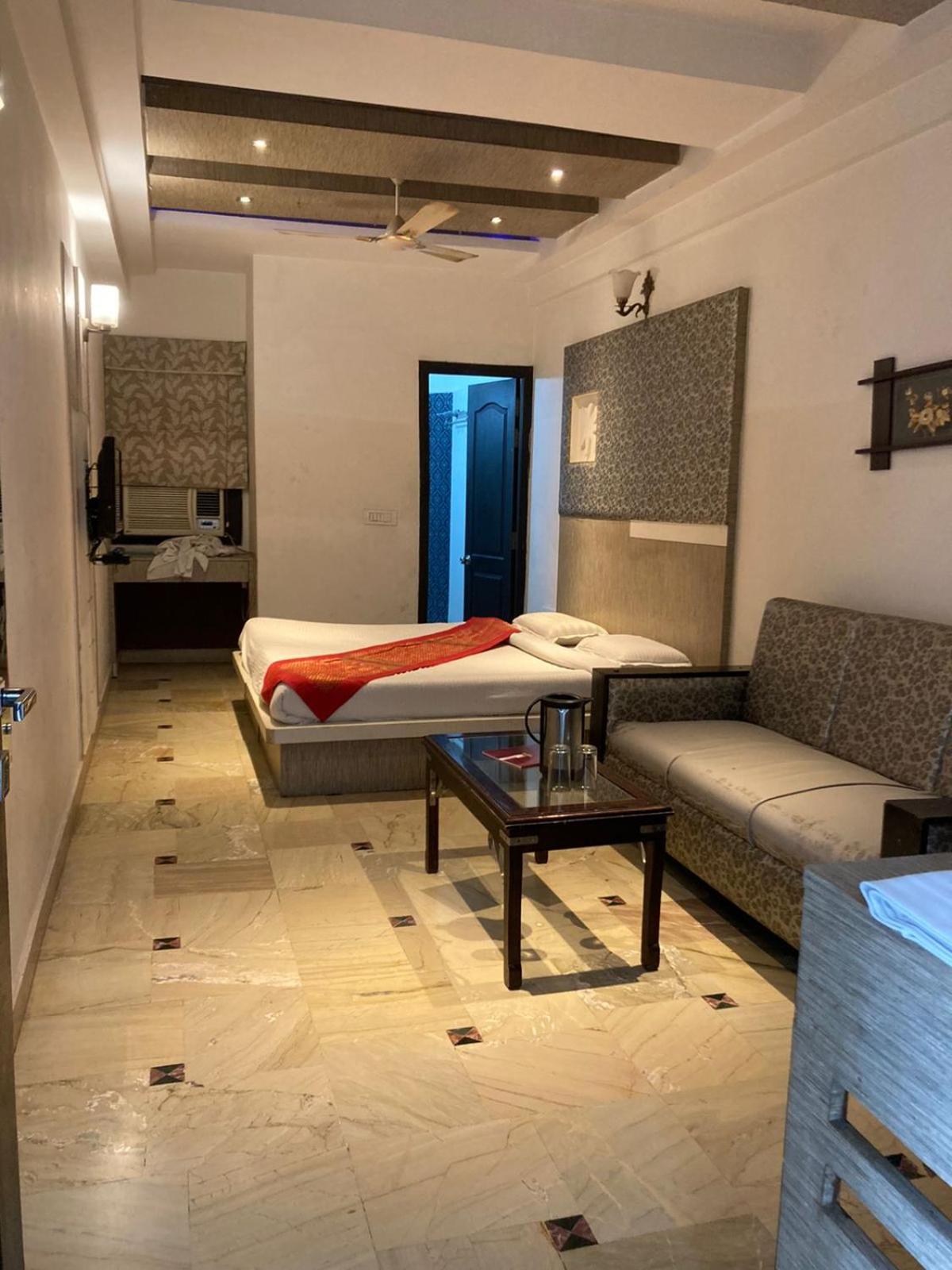 Hotel Panna Paradise Agra  Eksteriør billede