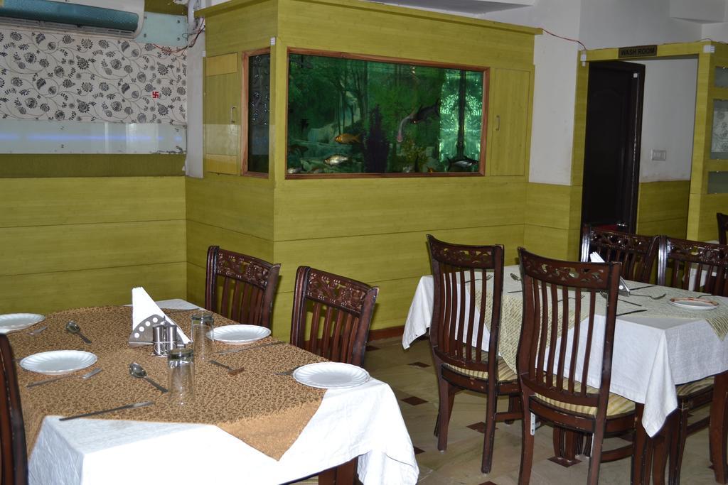 Hotel Panna Paradise Agra  Eksteriør billede