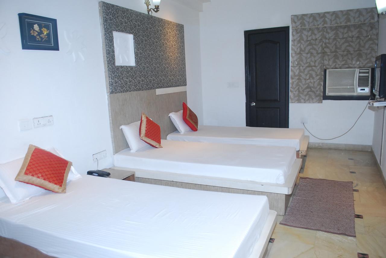 Hotel Panna Paradise Agra  Eksteriør billede
