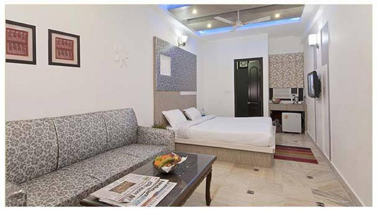 Hotel Panna Paradise Agra  Eksteriør billede