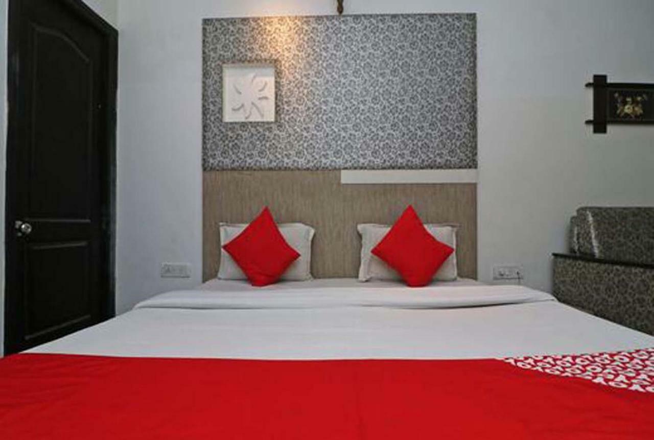 Hotel Panna Paradise Agra  Eksteriør billede