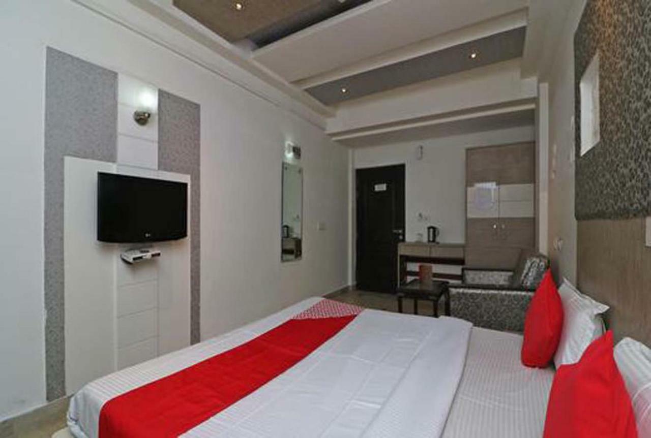 Hotel Panna Paradise Agra  Eksteriør billede
